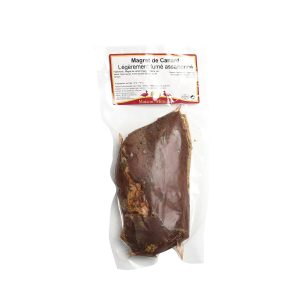 111540-magret-de-canard-fume Magret de canard légèrement fumé et assaisonné