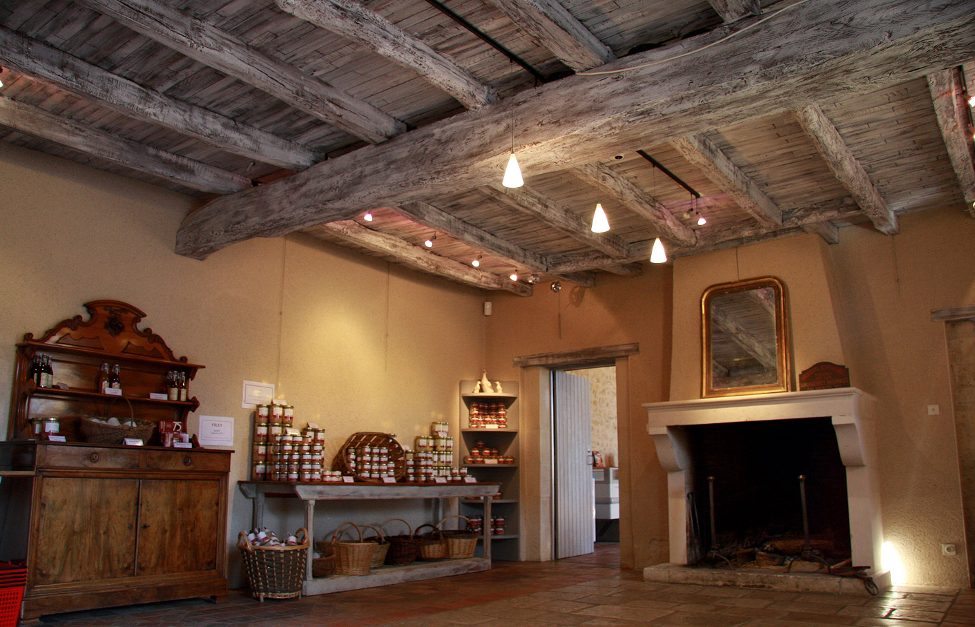 magasin-mitteault-interieur